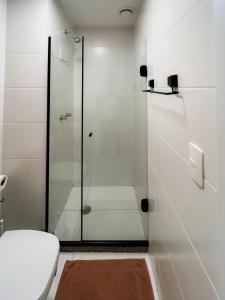 Ένα μπάνιο στο Skylux 1610 Hideout Stay Rio de janeiro