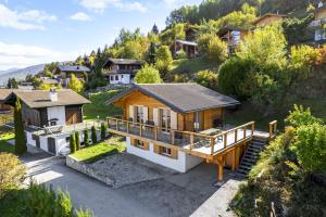 an aerial view of a house in the mountains at Silverfox - 6 pers - belle vue in Plan Fey