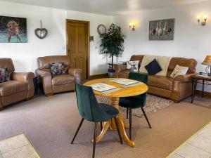 Χώρος καθιστικού στο Castle Clover