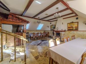 Posezení v ubytování Willa Morfeusz