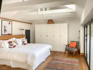 Postel nebo postele na pokoji v ubytování The Hen House + 13 fotografií