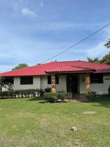 Budova, kde se prázdninový dům nachází