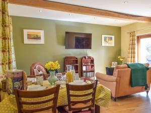 Χώρος καθιστικού στο Cilau Bach