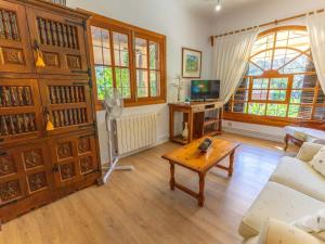 Телевизор и/или развлекательный центр в Finca Tito y Yaya