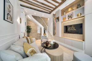 Χώρος καθιστικού στο Historical house in the heart of Paris - 5