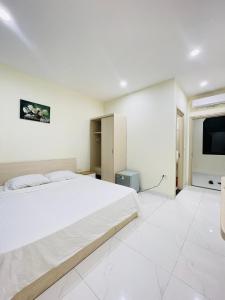 Μια τηλεόραση ή/και κέντρο ψυχαγωγίας στο Lavender Cafe