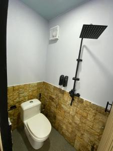 Ένα μπάνιο στο Kayana Capsul Dieng