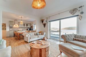 Χώρος καθιστικού στο 3 Bed in Kirkcolm oc-b34009