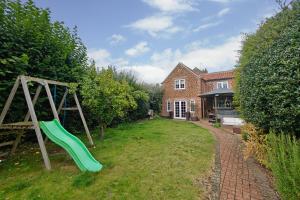 Zahrada ubytování 4 Bed in Dersingham oc-m33680