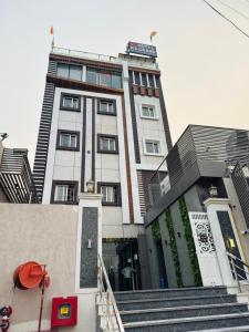 Το κτήριο όπου στεγάζεται  το ξενοδοχείο