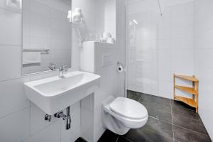 Koupelna v ubytování 7Days B&B