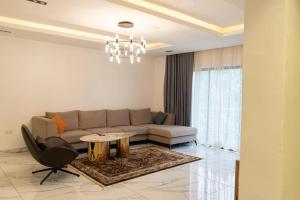 Posezení v ubytování Creekwood Haven