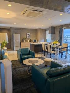 Khu vực ghế ngồi tại Arahastay