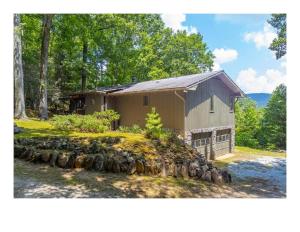 El edificio en el que está la casa vacacional