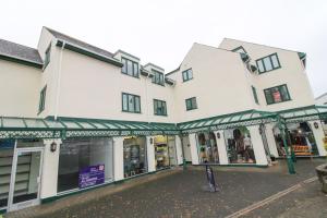 Hoone, kus puhkemaja asub