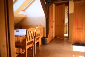 Χώρος καθιστικού στο Bakterház Vendégház