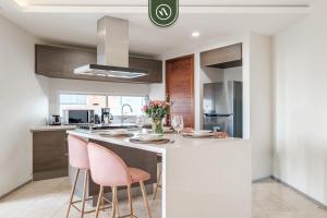 Η κουζίνα ή μικρή κουζίνα στο Redesigned 1BR Condo in Polanco - Pool Gym - Padel