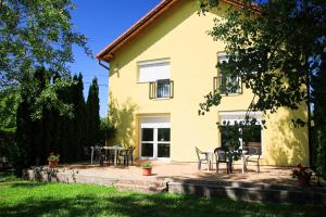 Το κτήριο όπου στεγάζεται  ο ξενώνας