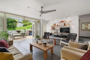 Μια τηλεόραση ή/και κέντρο ψυχαγωγίας στο Casa Brisas