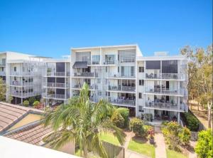 Gallery image of Keith's Sister, 1 of the 4 most popular units on Bribie in Bongaree