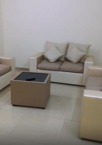 Al Ḩāyiţشقق رفيف الشمال المخدومه - الحائط Alhayit -Rafeef Al Shamal رفيف الشمال شقق مخدومه - الحائط的相册照片 更多33张照片