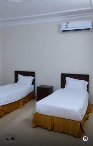 Al Ḩāyiţشقق رفيف الشمال المخدومه - الحائط Alhayit -Rafeef Al Shamal رفيف الشمال شقق مخدومه - الحائط的相册照片