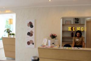 Hosté ubytování King Hotel