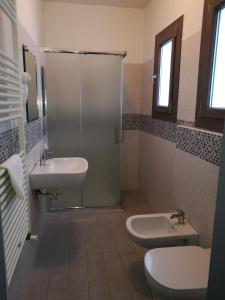 Koupelna v ubytování Corte Loredana