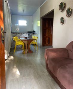 Kuchyň nebo kuchyňský kout v ubytování Encanto das Flores