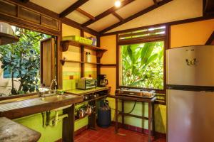 Η κουζίνα ή μικρή κουζίνα στο La Casa de Rolando