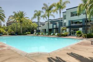 Bazén v ubytování Blueground Burbank pool nr Burbank Town Center LAX-1381 nebo v jeho okolí