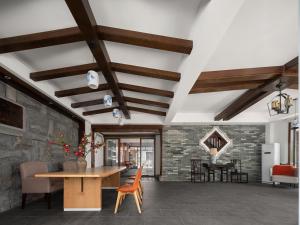 Posezení v ubytování Serene Vale Inn-Free pick up train station stay two nights