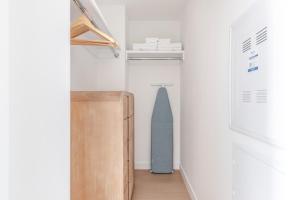 Fotografie z fotogalerie ubytování Blueground Southside doorman nr Brooklyn Bridge NYC-2132 v destinaci Brooklyn