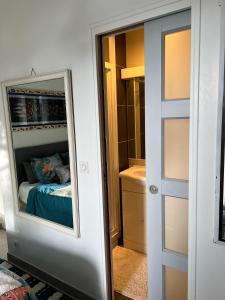 Postel nebo postele na pokoji v ubytování Chante Brise B&B