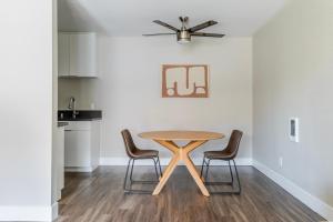 フォスター・シティにあるBlueground Foster City pool nr Bay Trail SFO-2054のギャラリーの写真