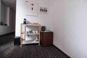 Παροχές για τσάι/καφέ στο City centre - Room 2 with shared bathroom