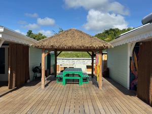 Φωτογραφία από το άλμπουμ του Les Kaz de Sainte Anne σε Sainte-Anne