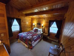 Foto dalla galleria di Vacationland Estates Resort a Island Falls