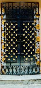 Φωτογραφία από το άλμπουμ του Shanti Niwas Apartment σε kolkata