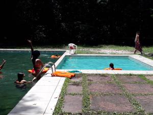 Bazén v ubytování Ecopousada Bacabas - Hotel, Camping e Balneário nebo v jeho okolí + 12 fotografií