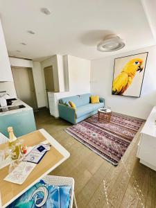 Χώρος καθιστικού στο AMBER APARTMENTS - SUNNY STUDIO