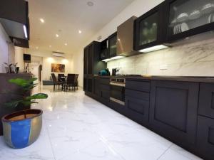 Kuchyň nebo kuchyňský kout v ubytování Ta' Palal + 12 fotografií