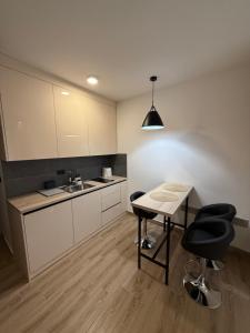 Nhà bếp/bếp nhỏ tại Apartman SEVN