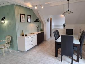 Φωτογραφία από το άλμπουμ του Les Jardins de Virginie σε Archignac