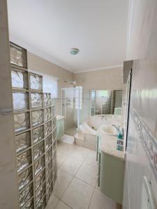 Koupelna v ubytování Pousada Casa Contos de Minas