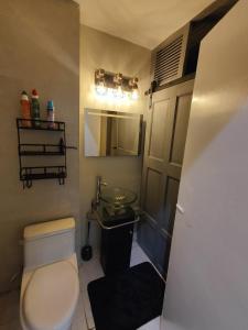 Ένα μπάνιο στο Luxury Escape with Modern Comforts