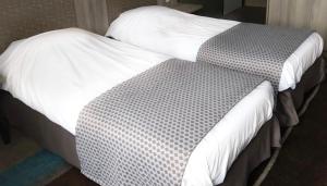 Postel nebo postele na pokoji v ubytování Domaine les Darbonnets - Chambres et Table d'hôtes