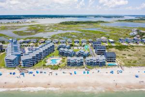 Φυσικό τοπίο κοντά σε αυτή η παραθεριστική κατοικία +26 φωτογραφίες