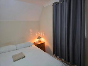 Postel nebo postele na pokoji v ubytování Stay Near Colchester twn centre4