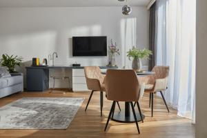 TV a/nebo společenská místnost v ubytování 7Seasons Apartments Budapest